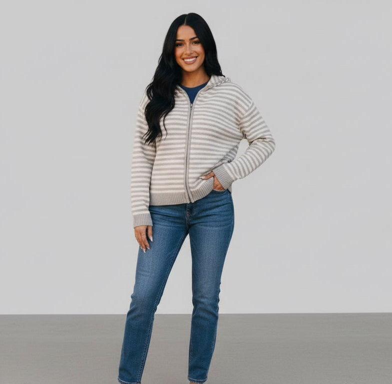 Kenni Zip-Up Hoodie| Grey