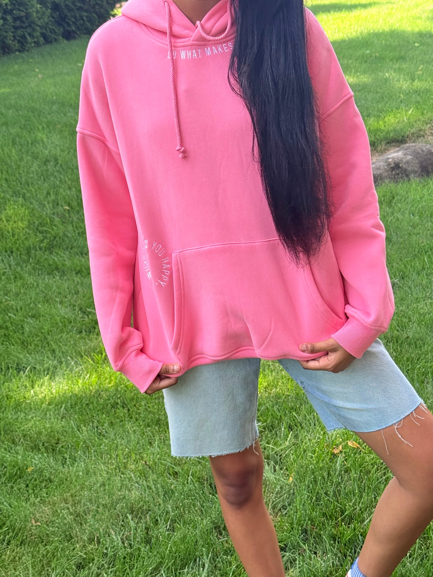 Do What Makes You Happy Embroiderd Hoodie | Pink