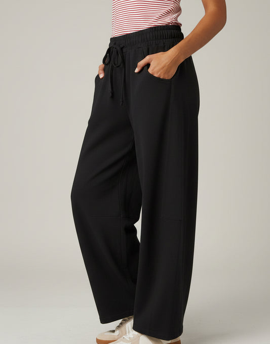 Bria Barrel Sweatpants | Black