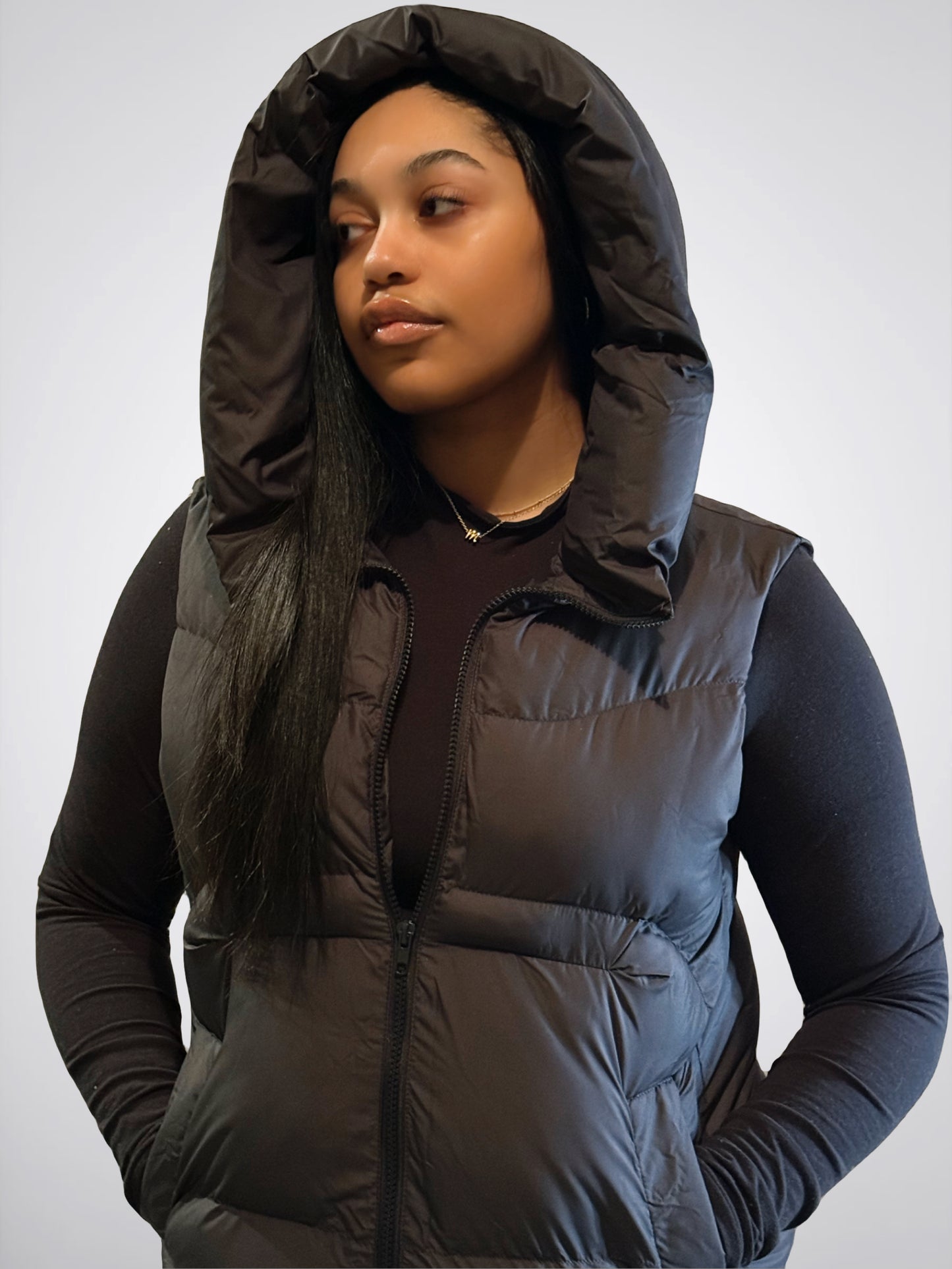 Myla hooded puffer vest | Black