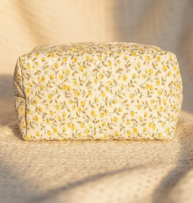 Vintage Quilted Make up Bag | Lemon Blossom