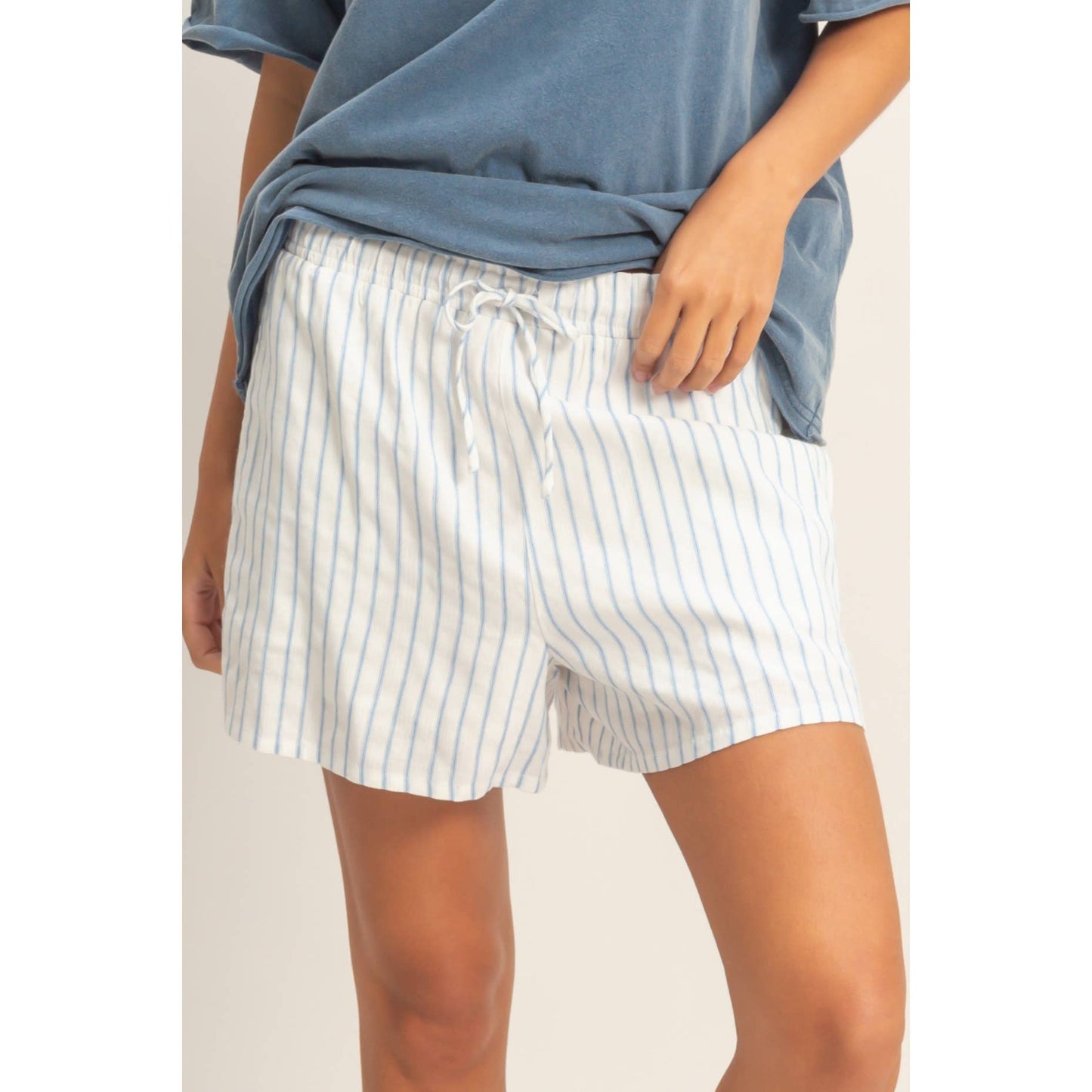 Leni Striped Shorts | Sky Stripe