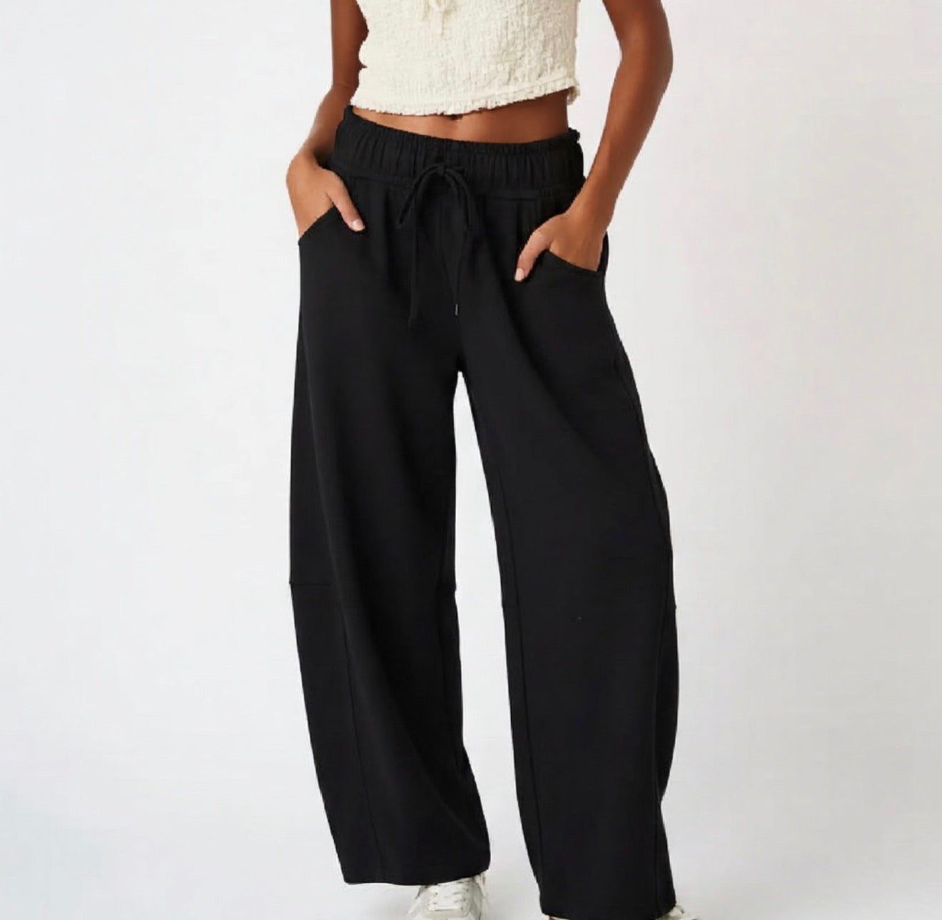 Bria Barrel Sweatpants | Black