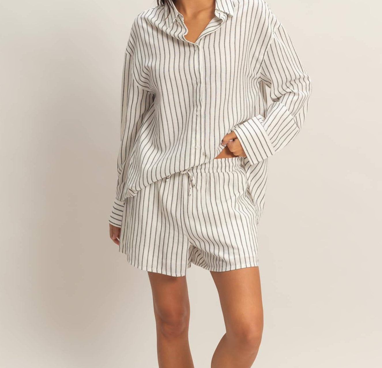 Leni Striped Shorts | Black Stripe